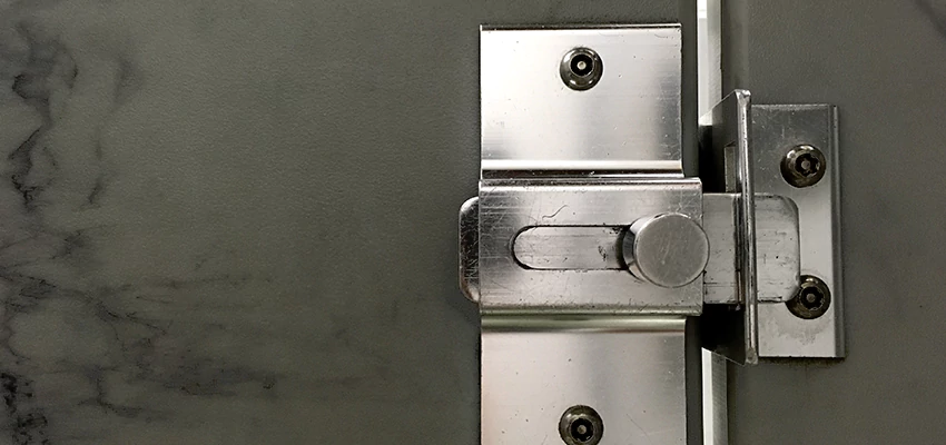 Fix A Room Door Lock in La Riviera, CA